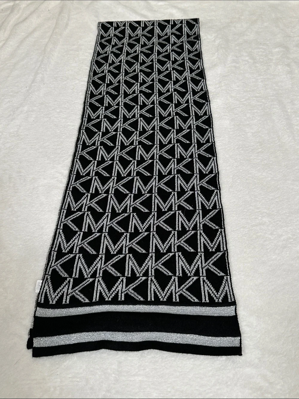 Michael Kors Black & Silver Logo Knit Scarf!